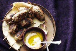 Middle Eastern Spices - Buy zaatar online - Sumac spice Australia - Middle Eastern spice blends Authentic cumin and cinnamon - Bulk spices supplier - Spices for falafel and shawarma - Lebanese spice shop - Best spices for Middle Eastern cooking - Harkola spice range - Isot pepper